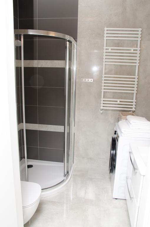 Apartamenty Mariela-Kolobrzeg Z Garazem Esterno foto