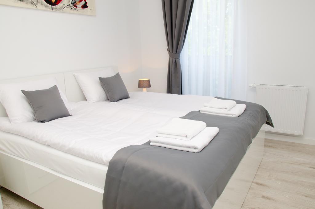 Apartamenty Mariela-Kolobrzeg Z Garazem Esterno foto