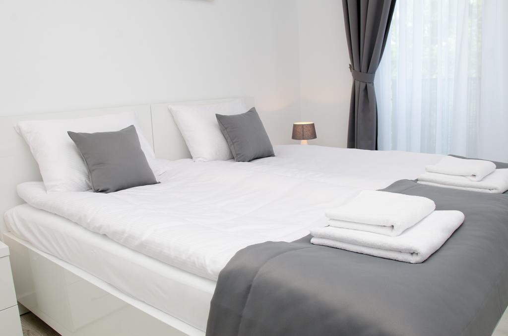 Apartamenty Mariela-Kolobrzeg Z Garazem Esterno foto